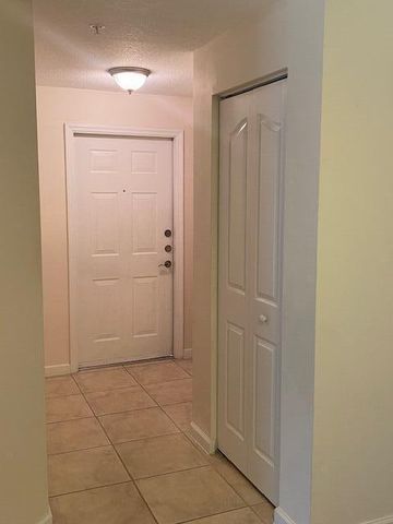 1101 Myrtlewood Circle E 101, Palm Beach Gardens, FL 33418