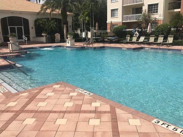 1101 Myrtlewood Circle E 101, Palm Beach Gardens, FL 33418