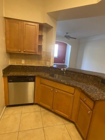 1101 Myrtlewood Circle E 101, Palm Beach Gardens, FL 33418