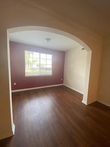 1101 Myrtlewood Circle E 101, Palm Beach Gardens, FL 33418