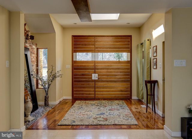 1127 WINDING DR, Cherry Hill, NJ 08003