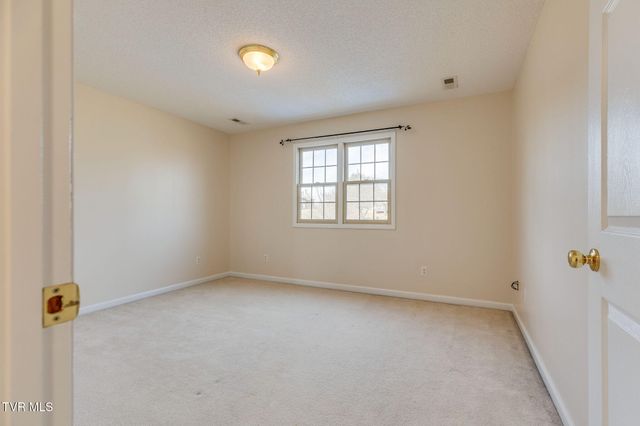 106 Meadow Court, Gray, TN 37615