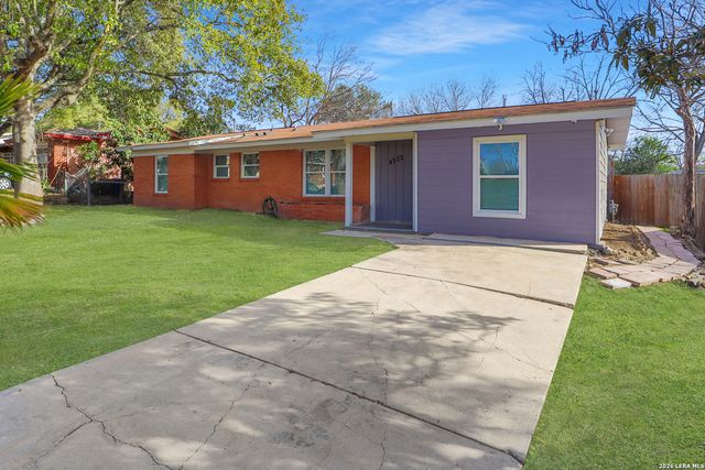 4322 WAIKIKI DR, San Antonio, TX 78218
