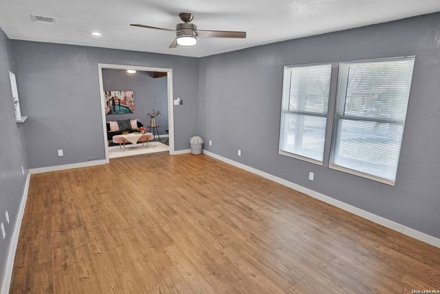 4322 WAIKIKI DR, San Antonio, TX 78218