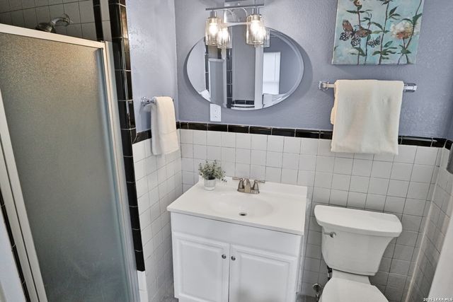 4322 WAIKIKI DR, San Antonio, TX 78218