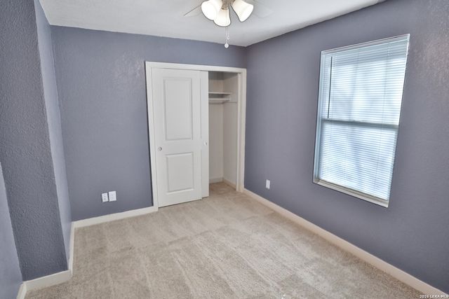 4322 WAIKIKI DR, San Antonio, TX 78218