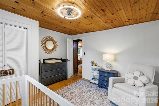 352 Jakes Branch Road, Spruce Pine, NC 28777