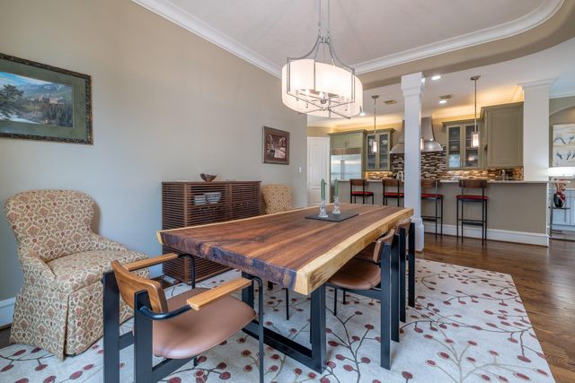 2105 Mcduffie Street, Houston, TX 77019