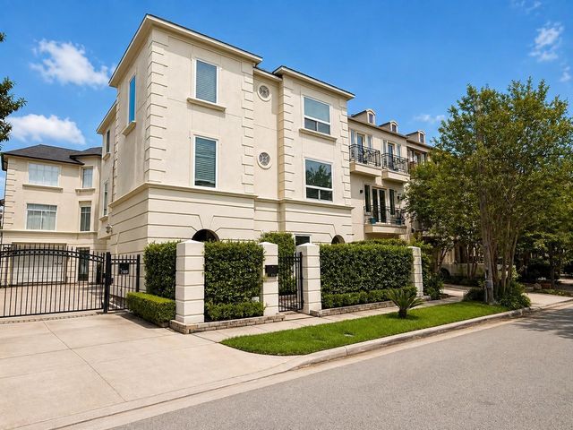 2105 Mcduffie Street, Houston, TX 77019