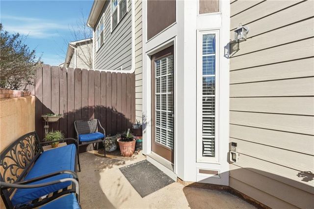 1499 Bluff Valley Circle, Gainesville, GA 30504