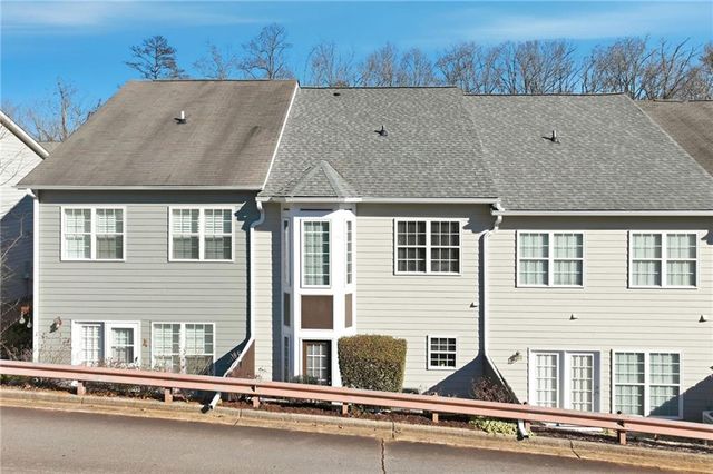 1499 Bluff Valley Circle, Gainesville, GA 30504