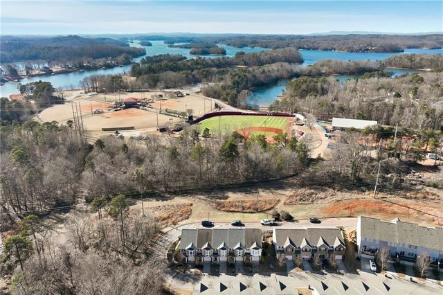 1499 Bluff Valley Circle, Gainesville, GA 30504