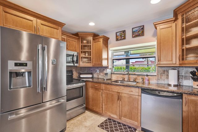 1900 N RIVERSIDE Drive, Pompano Beach, FL 33062
