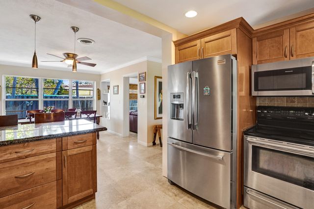 1900 N RIVERSIDE Drive, Pompano Beach, FL 33062