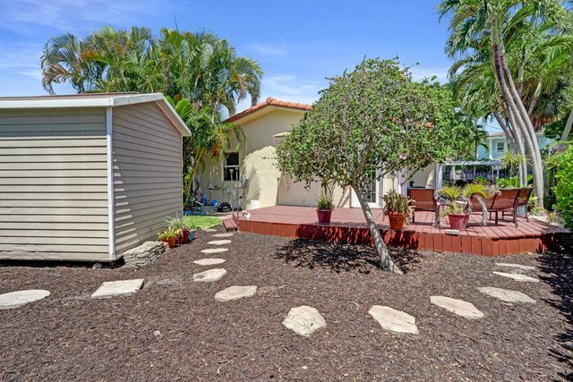 1900 N RIVERSIDE Drive, Pompano Beach, FL 33062