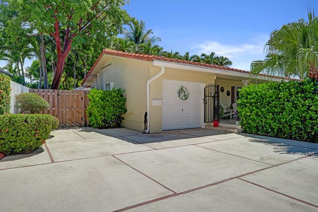 1900 N RIVERSIDE Drive, Pompano Beach, FL 33062