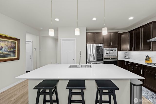 4956 Castleton Road SW, Port Orchard, WA 98367
