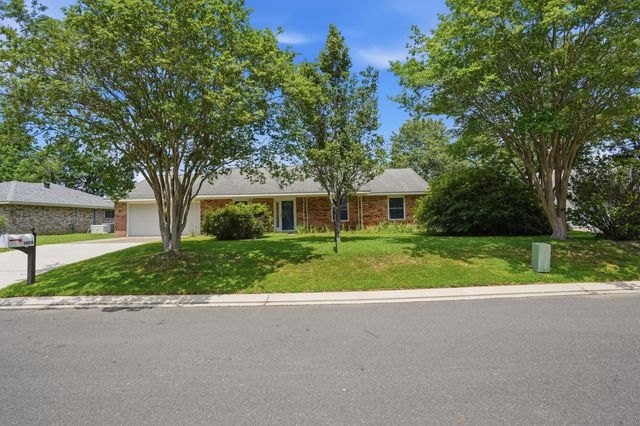 1408 Meadowbrook, Deridder, LA 70634
