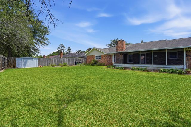 1408 Meadowbrook, Deridder, LA 70634