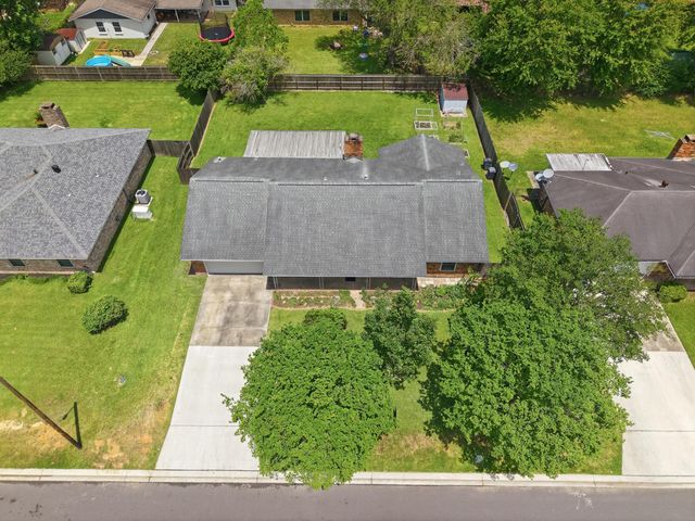 1408 Meadowbrook, Deridder, LA 70634