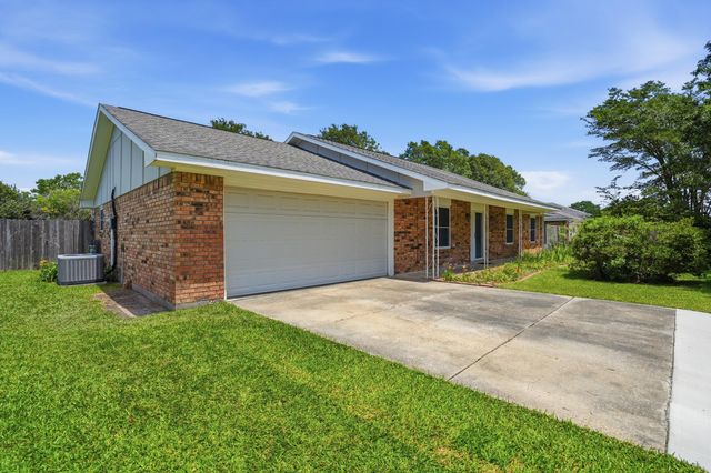 1408 Meadowbrook, Deridder, LA 70634