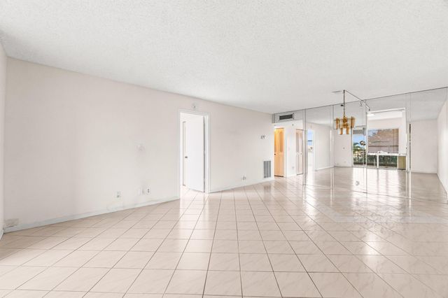 14623 Bonaire Boulevard 608, Delray Beach, FL 33446