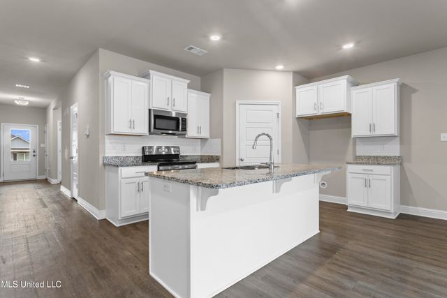 5505 Leeds Lane, Biloxi, MS 39532