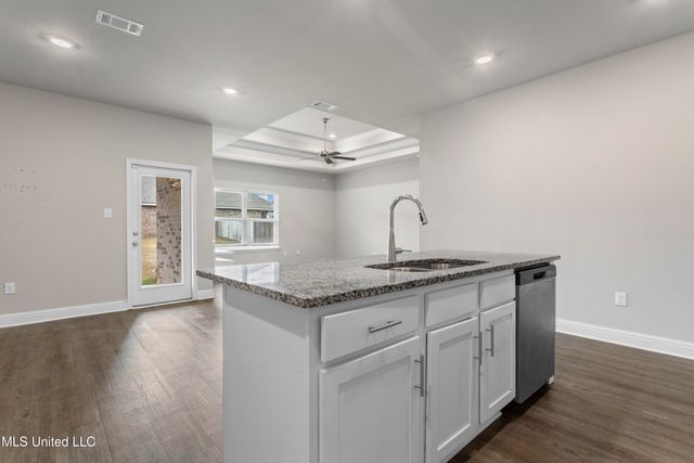 5505 Leeds Lane, Biloxi, MS 39532