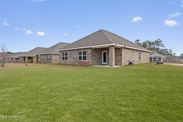 5505 Leeds Lane, Biloxi, MS 39532