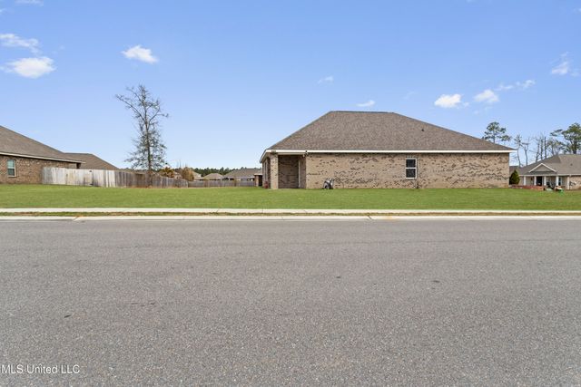 5505 Leeds Lane, Biloxi, MS 39532