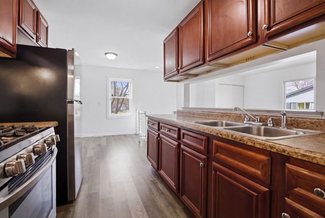 216 Eagle Court d, Bolingbrook, IL 60440