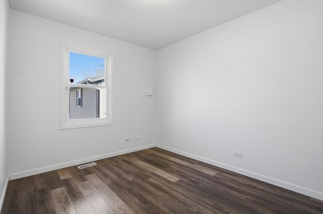 216 Eagle Court d, Bolingbrook, IL 60440