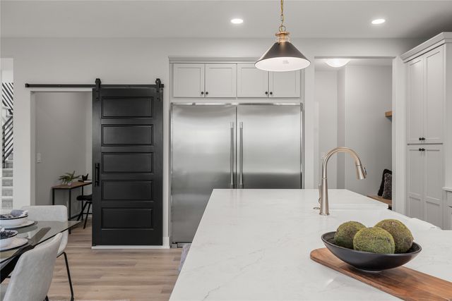 1278 S Radley Street, West Des Moines, IA 50266