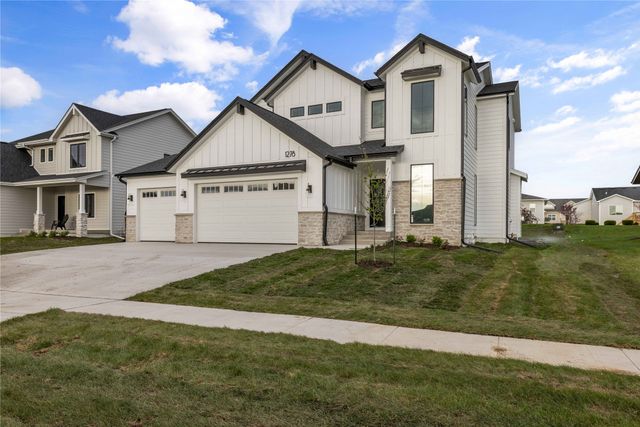 1278 S Radley Street, West Des Moines, IA 50266