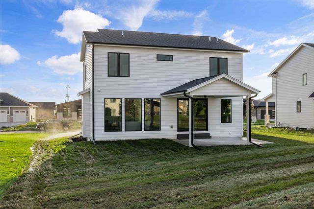 1278 S Radley Street, West Des Moines, IA 50266