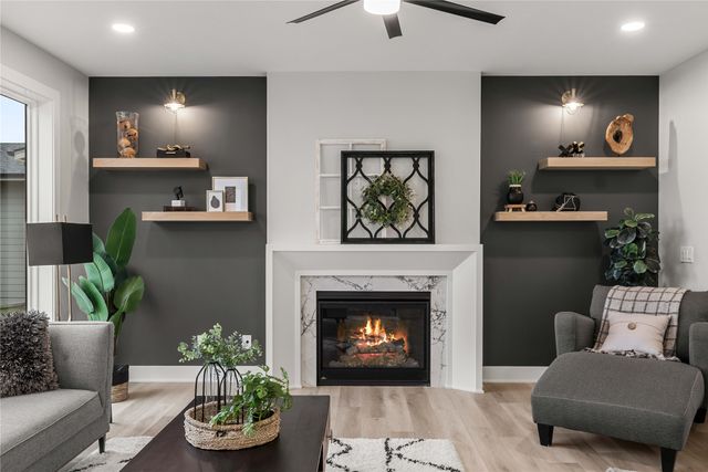 1278 S Radley Street, West Des Moines, IA 50266