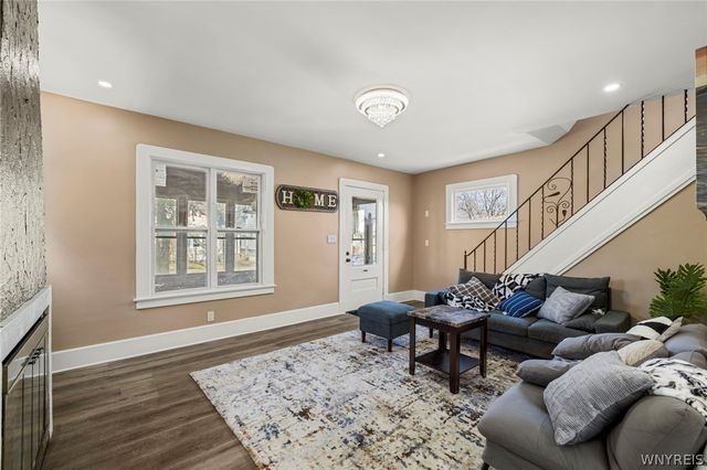 80 Kinsey Avenue, Tonawanda, NY 14217