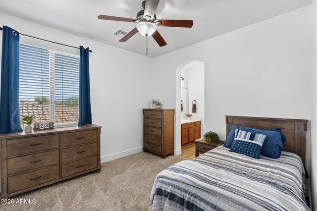 1925 E MIA Lane, Gilbert, AZ 85298