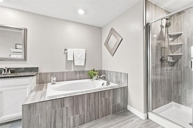 2213 CERULEAN SKY DRIVE, Lutz, FL 33558