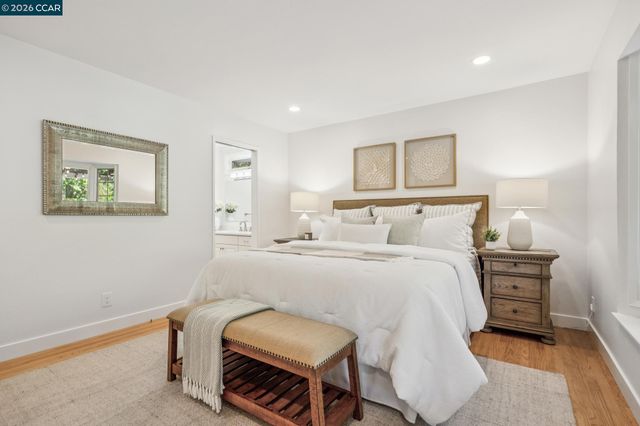 1026 Windsor Dr, Lafayette, CA 94549