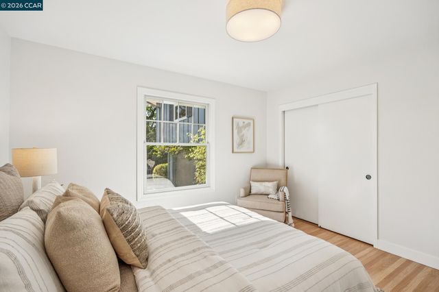 1026 Windsor Dr, Lafayette, CA 94549