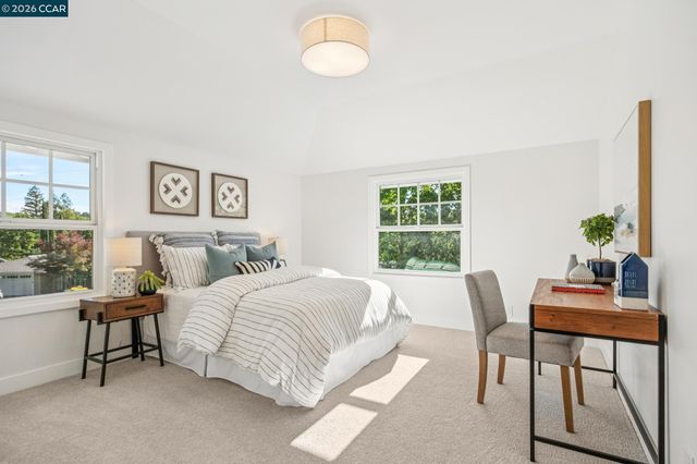 1026 Windsor Dr, Lafayette, CA 94549