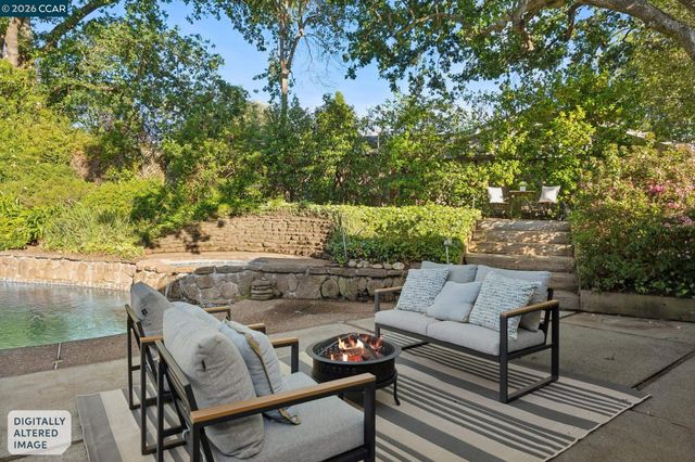 1026 Windsor Dr, Lafayette, CA 94549