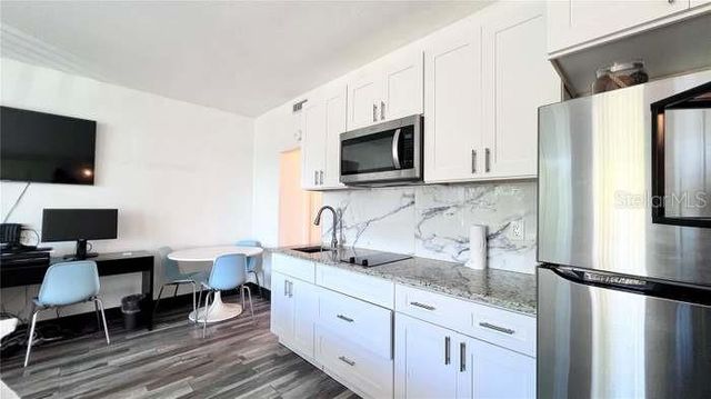 611 DESTINY DRIVE 410, Ruskin, FL 33570