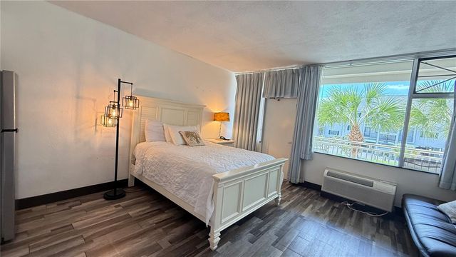 611 DESTINY DRIVE 410, Ruskin, FL 33570