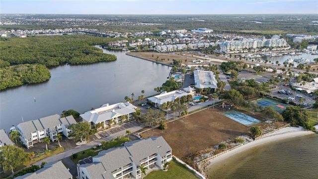 611 DESTINY DRIVE 410, Ruskin, FL 33570