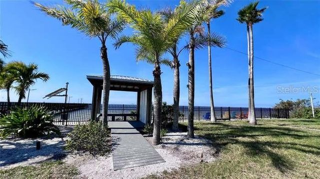 611 DESTINY DRIVE 410, Ruskin, FL 33570