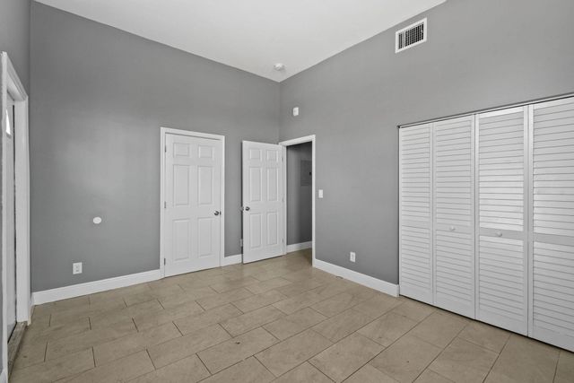 1401 Division Avenue, West Palm Beach, FL 33401