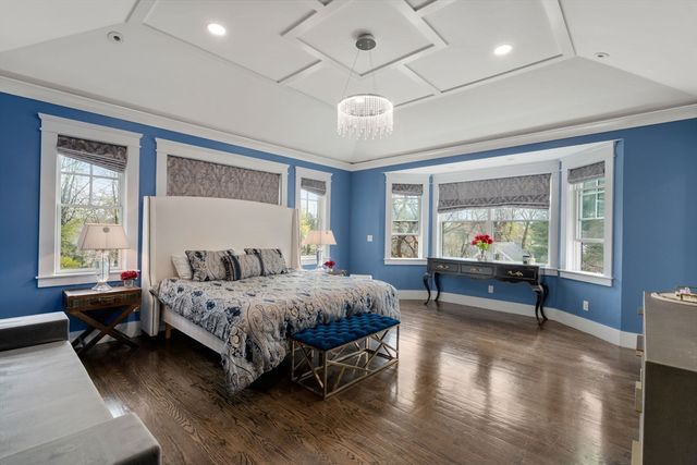 136 Beaumont Ave, Newton, MA 02460