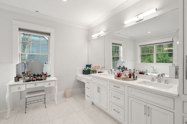 136 Beaumont Ave, Newton, MA 02460